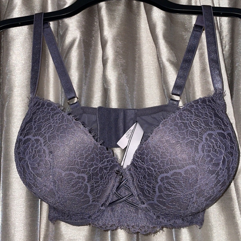 Victoria’s Secret | Dream Angels Lace Bra